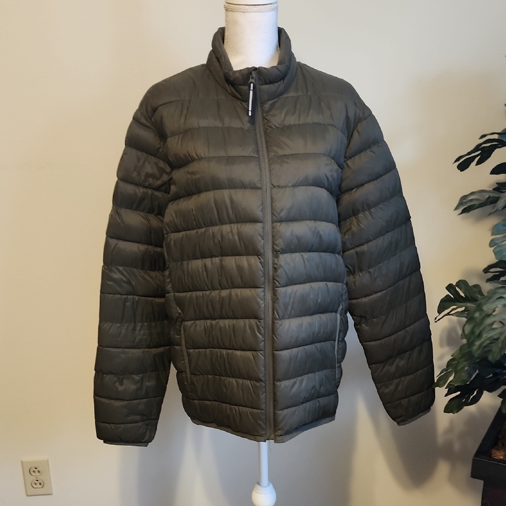 Men's Olive Green Puffer Jacket